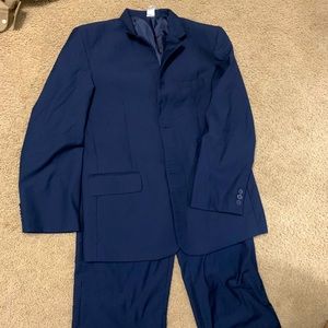 Navy Boys Suit size 18 Husky